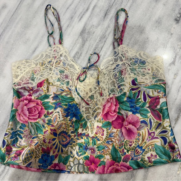 Vintage Y2K Victoria’s Secret Floral Lace Trim‎ Camisole Top Gold Label Romantic - Picture 1 of 9